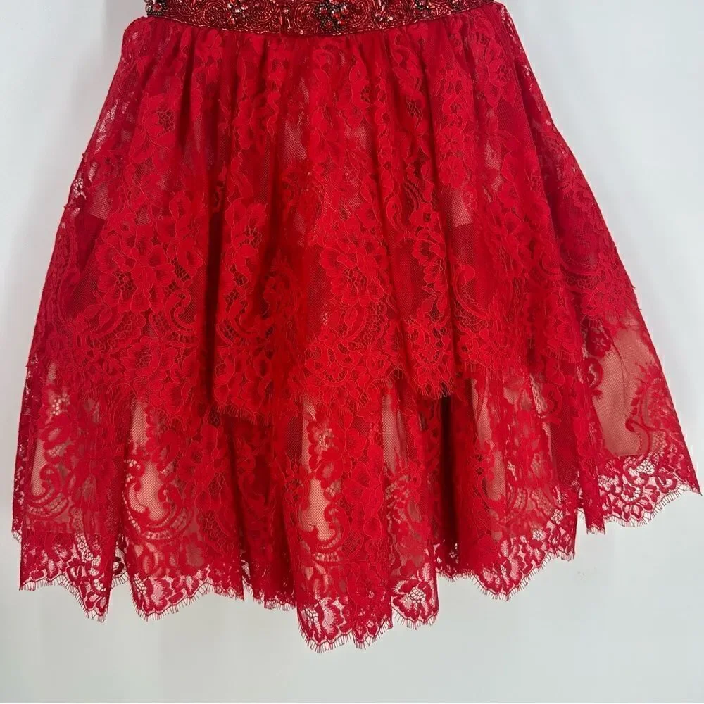 SHERRI HILL Red Lace V-neck with Beaded Waist Sz 4